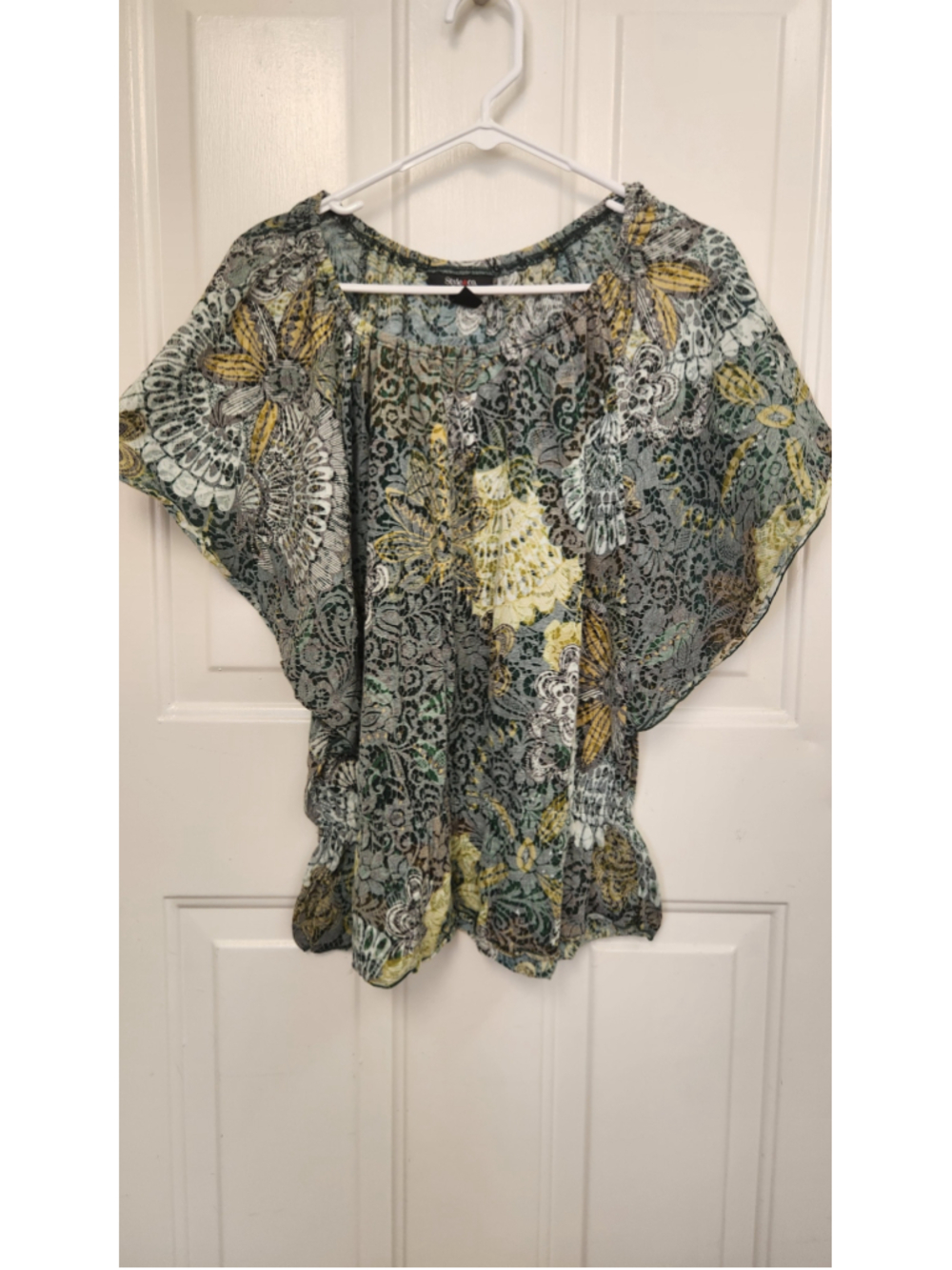 Style & Co. Blouse Medium Grey Yellow Floral Print Top